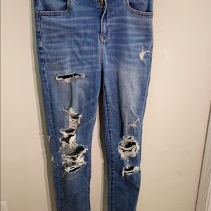 american eagle ripped skinny jeans
